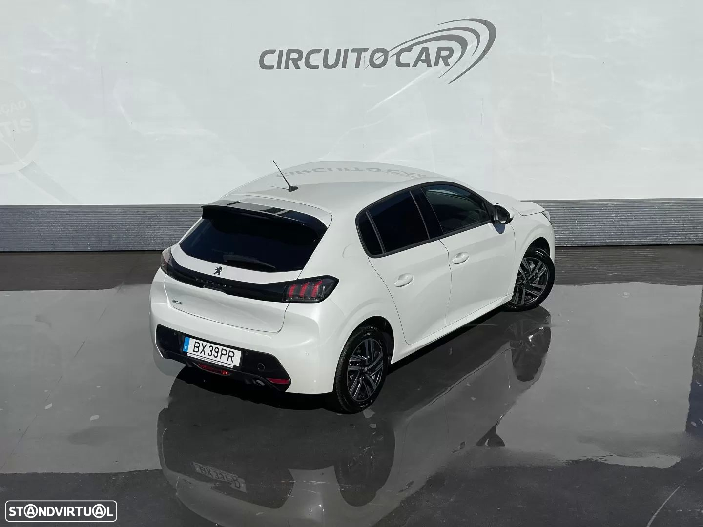 Peugeot 208 - 9