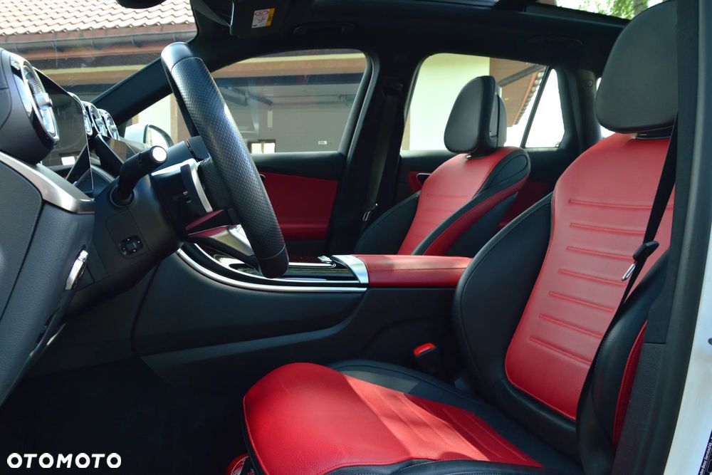 Mercedes-Benz GLC 220 d 4Matic 9G-TRONIC AMG Line Advanced - 15