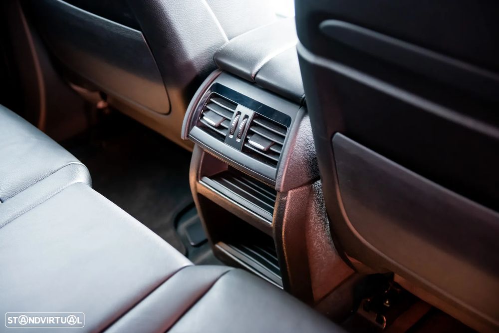 BMW X5 25 d sDrive Pack M - 36