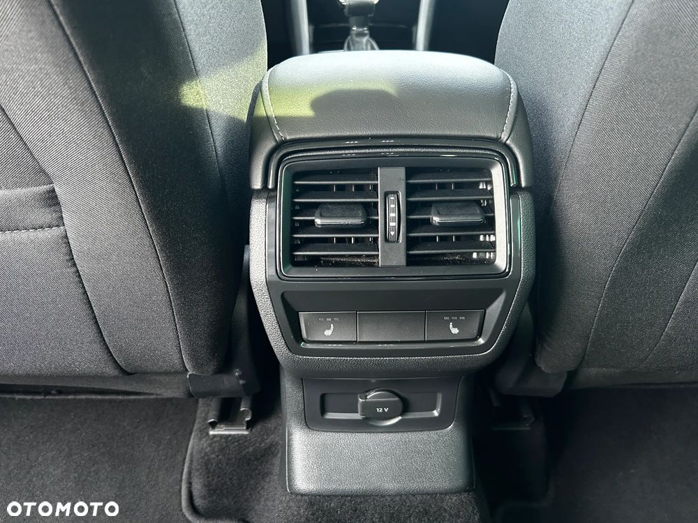 Skoda Karoq 1.5 TSI ACT Selection DSG - 31