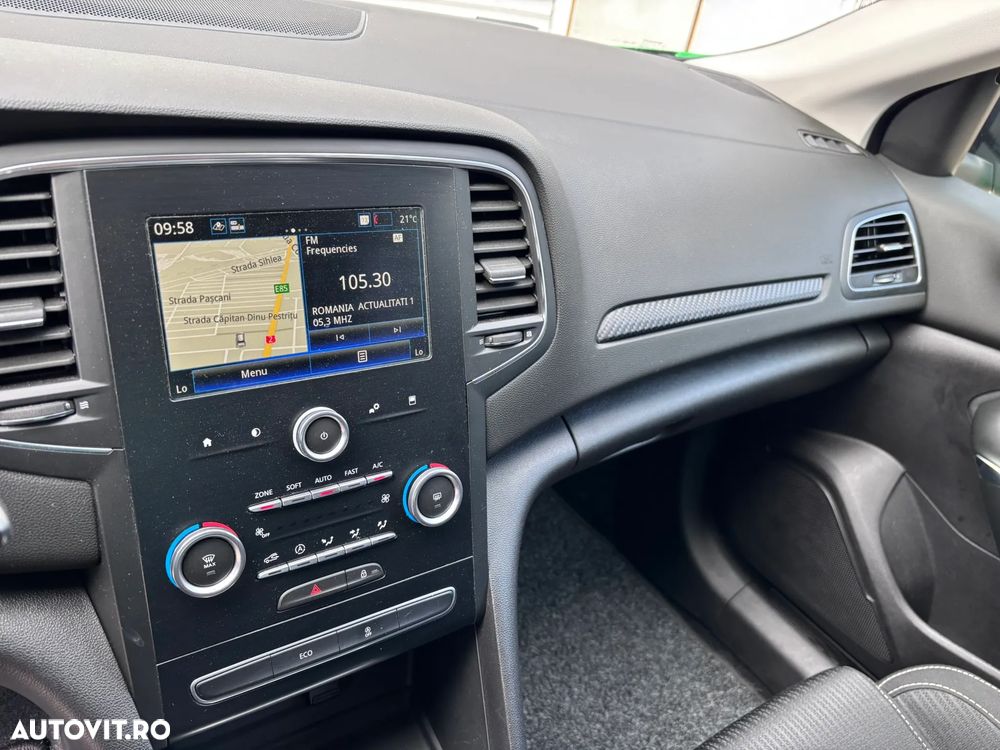 Renault Megane BLUE dCi 115 ZEN - 24