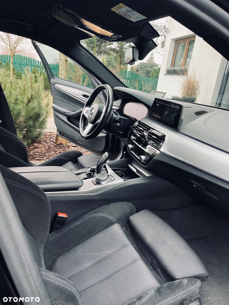 BMW Seria 5 520d M Sport sport - 28