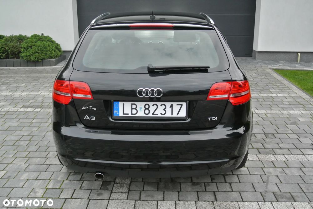 Audi A3 Sportback 2.0 TDI DPF Ambition - 4