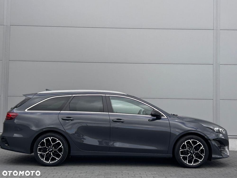 Kia Ceed 1.5 T-GDI GT-Line DCT - 14