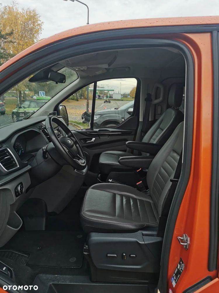 Ford Tourneo Custom 2.0 EcoBlue L1 Sport SelectShift - 4