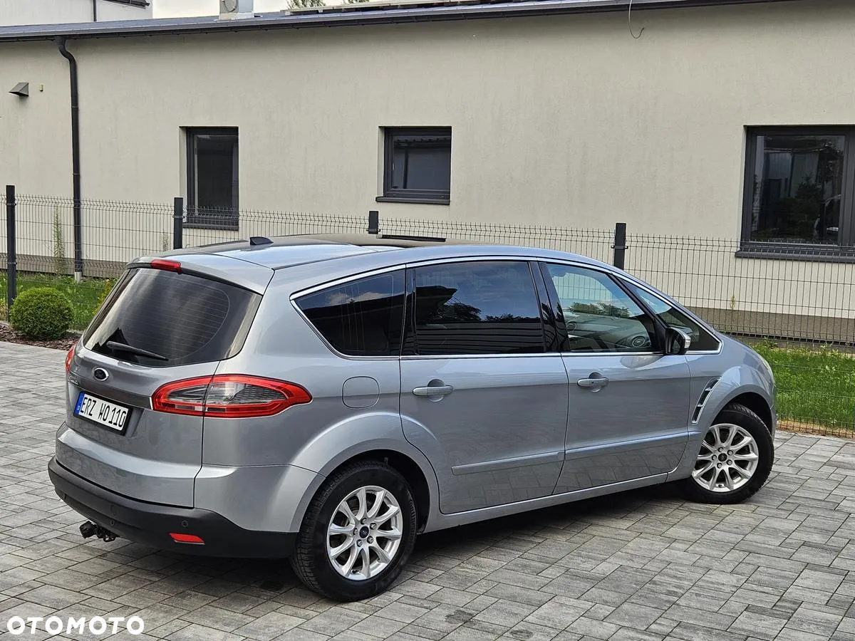 Ford S-Max 2.0 TDCi DPF Titanium - 13
