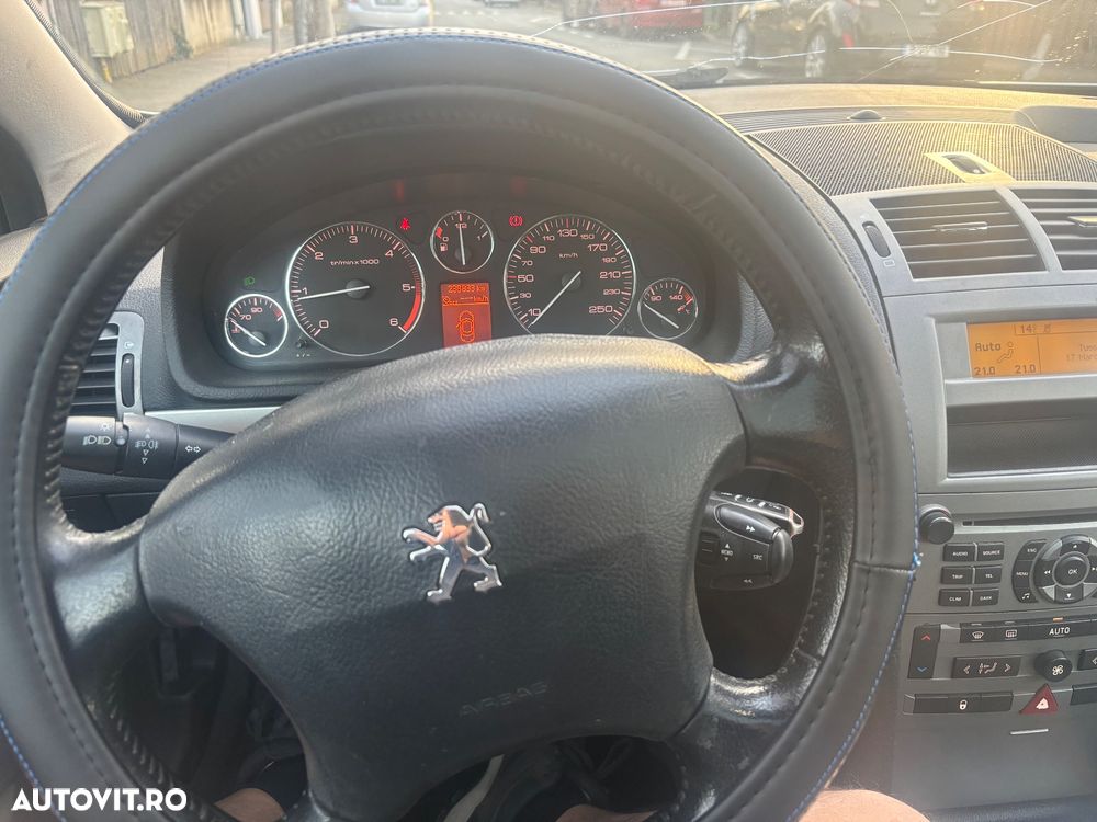 Peugeot 407 1.6 HDi Confort - 6