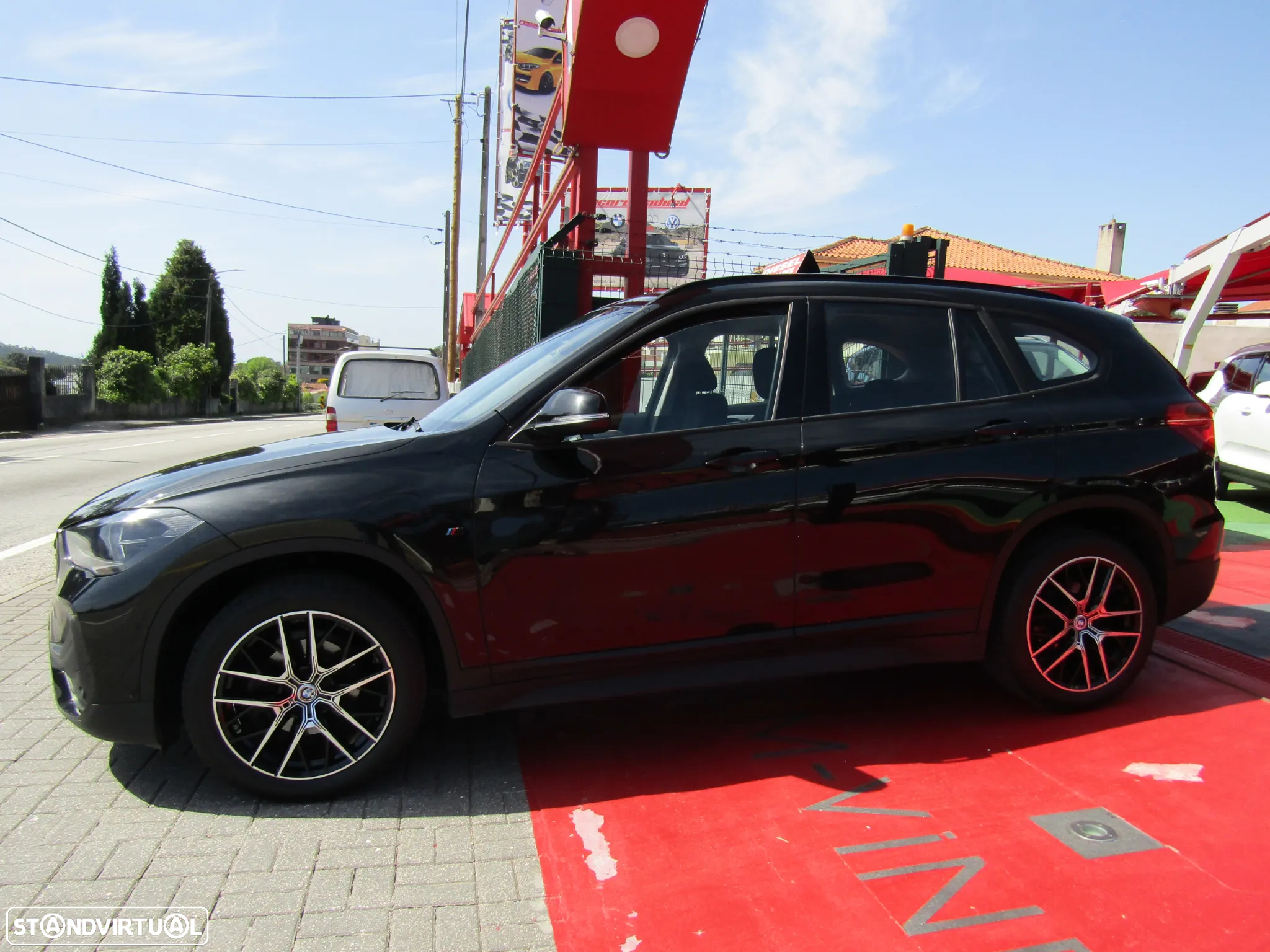 BMW X1 16 d sDrive Line Sport - 33
