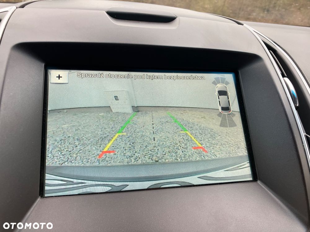 Ford Edge 2.0 TDCi Bi-Turbo 4x4 Titanium - 25