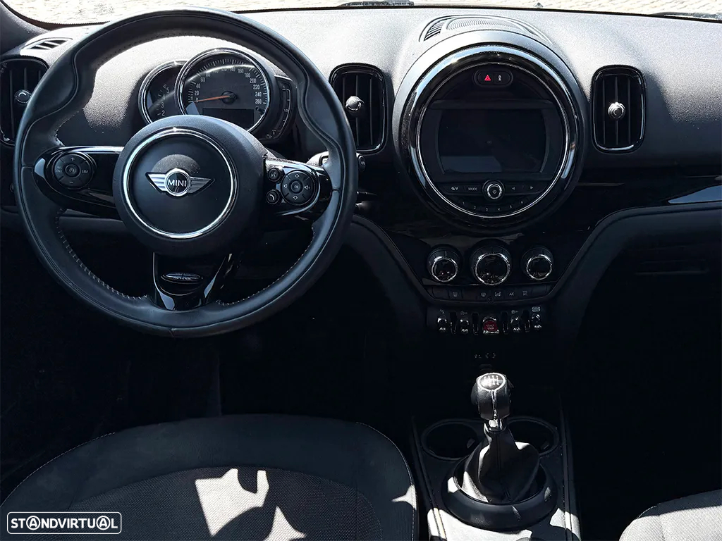 MINI Countryman One D - 7