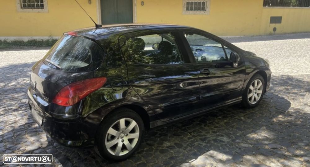 Peugeot 308 1.6 HDi Premium - 4