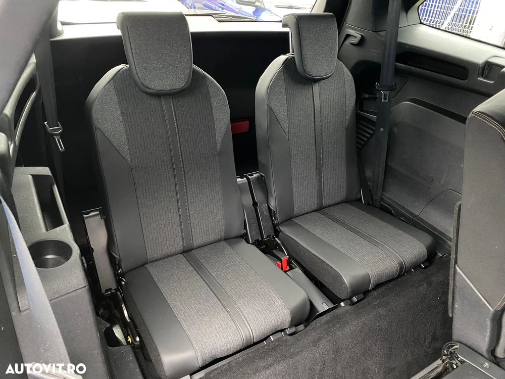 Peugeot 5008 PureTech 130 Stop & Start Access - 16