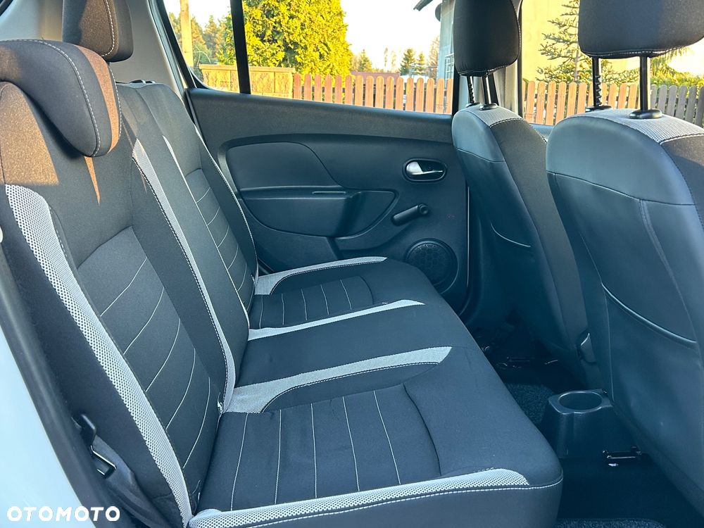 Dacia Sandero SCe 75 Comfort - 29