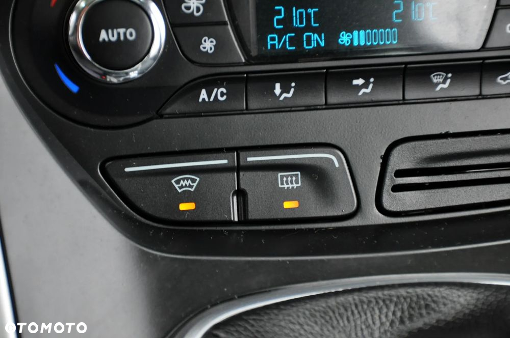 Ford C-MAX 1.6 TDCi Titanium - 35