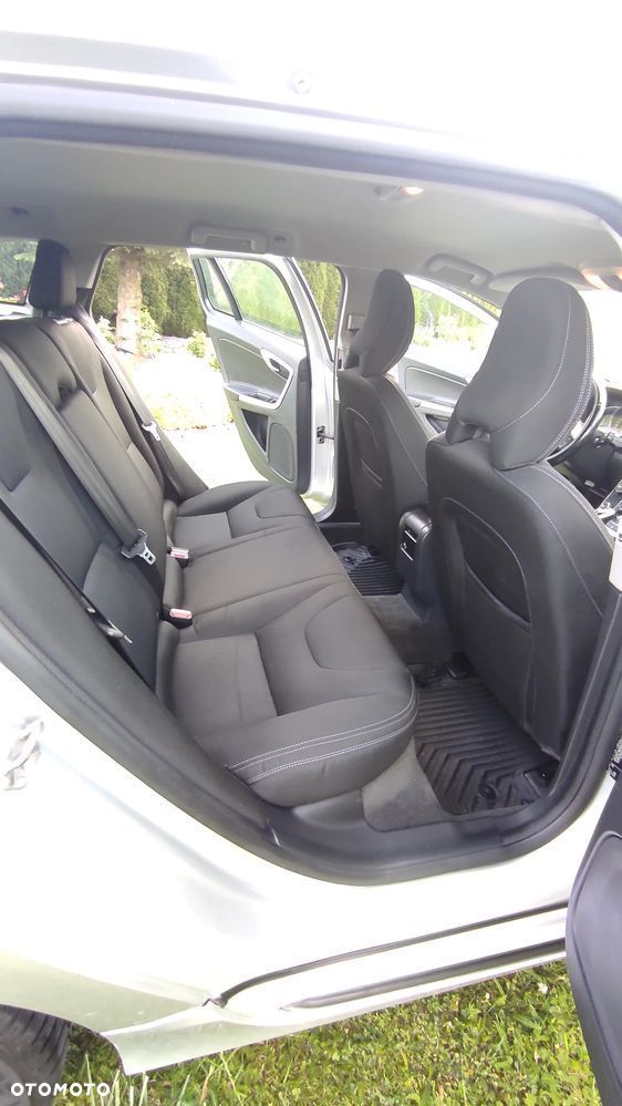 Volvo V60 D3 Geartronic Linje Business - 4