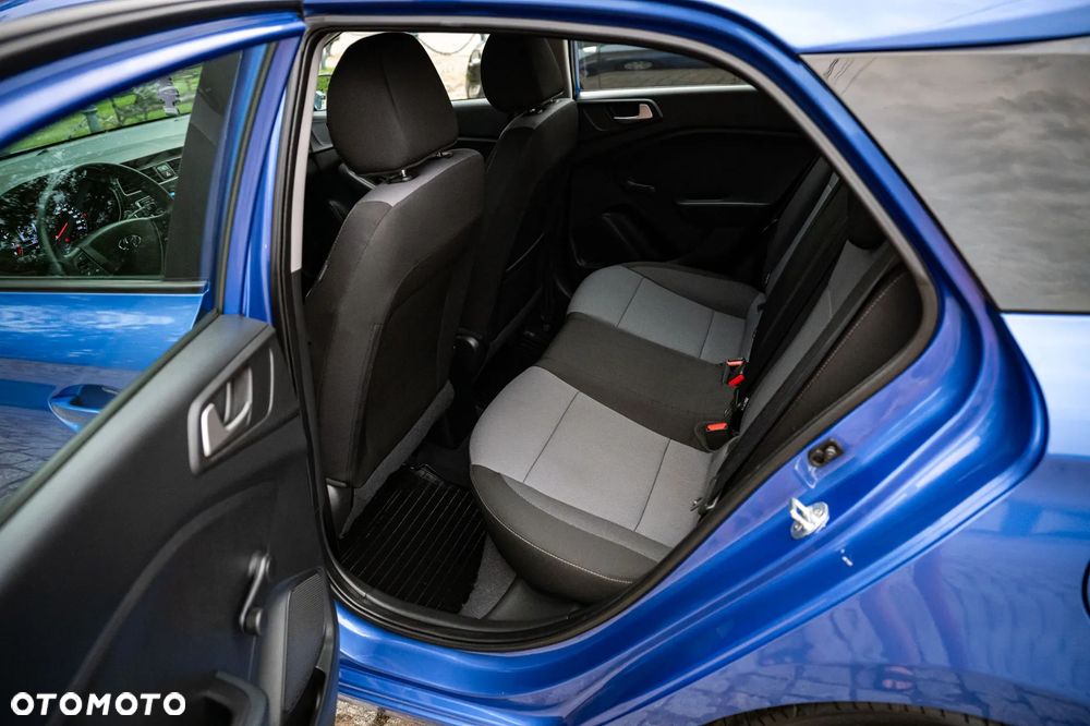 Hyundai i20 - 18
