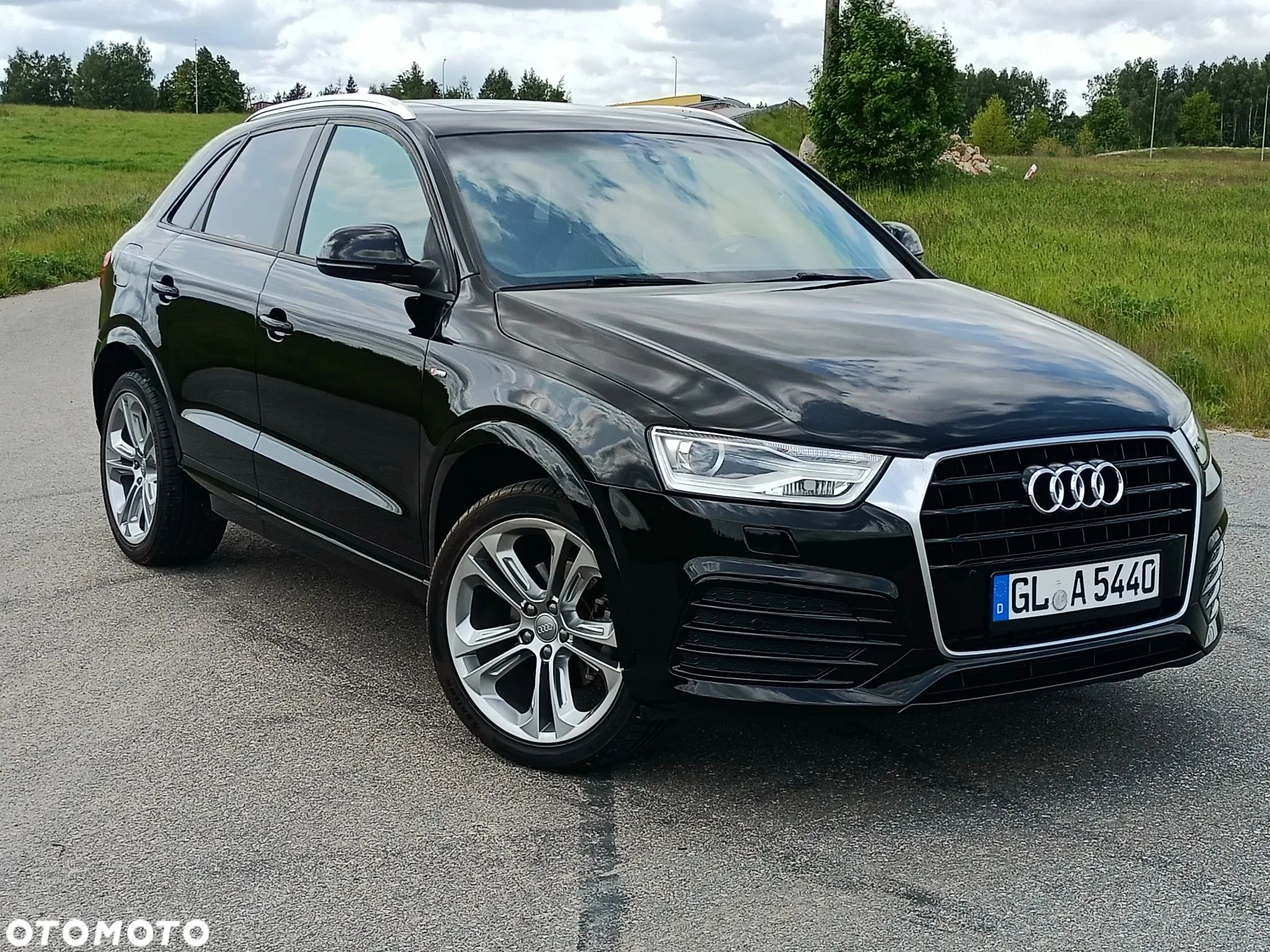 Audi Q3 2.0 TFSI quattro S tronic - 1