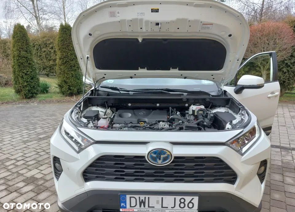 Toyota RAV4 - 9