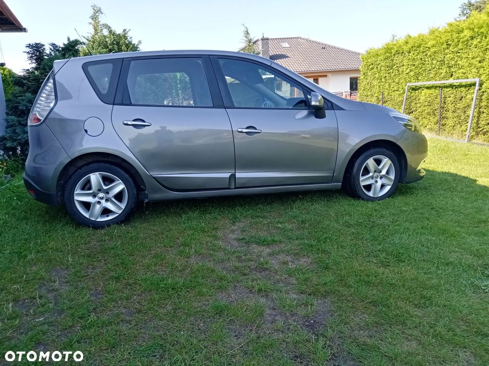 Renault Scenic 1.5 dCi Authentique - 2