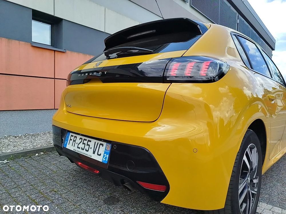 Peugeot 208 TURBO 100 Allure - 35
