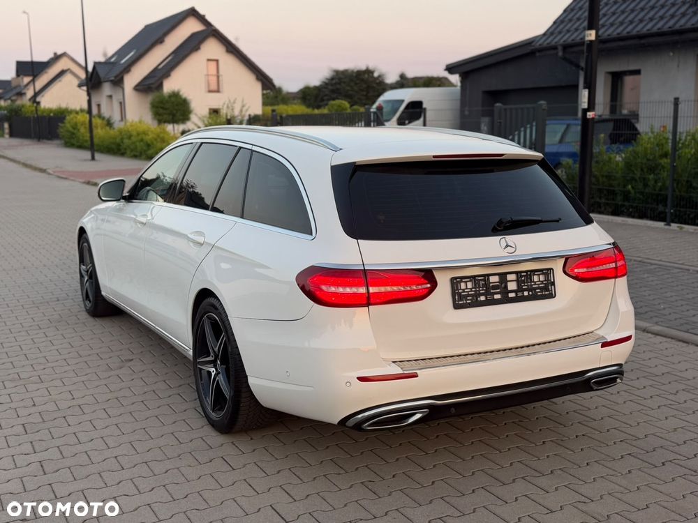 Mercedes-Benz Klasa E 220 d 9G-TRONIC Avantgarde - 6