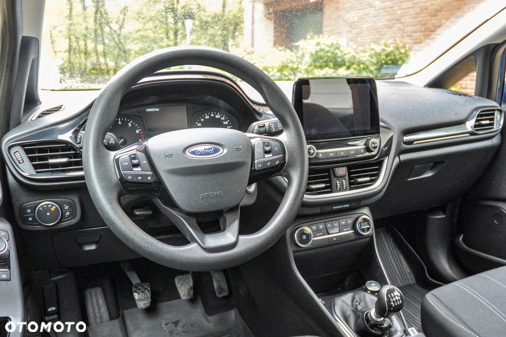 Ford Fiesta - 9