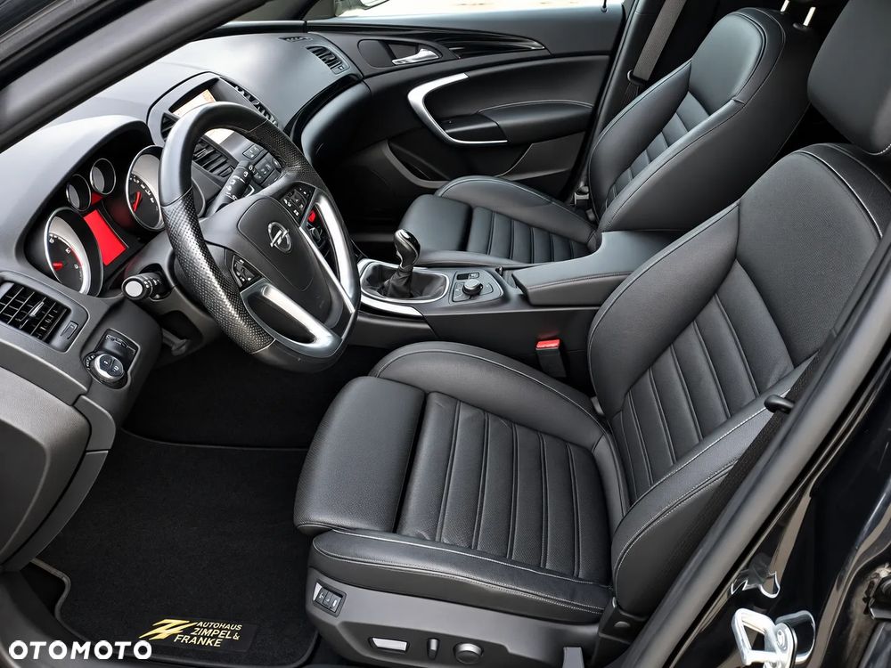 Opel Insignia - 17