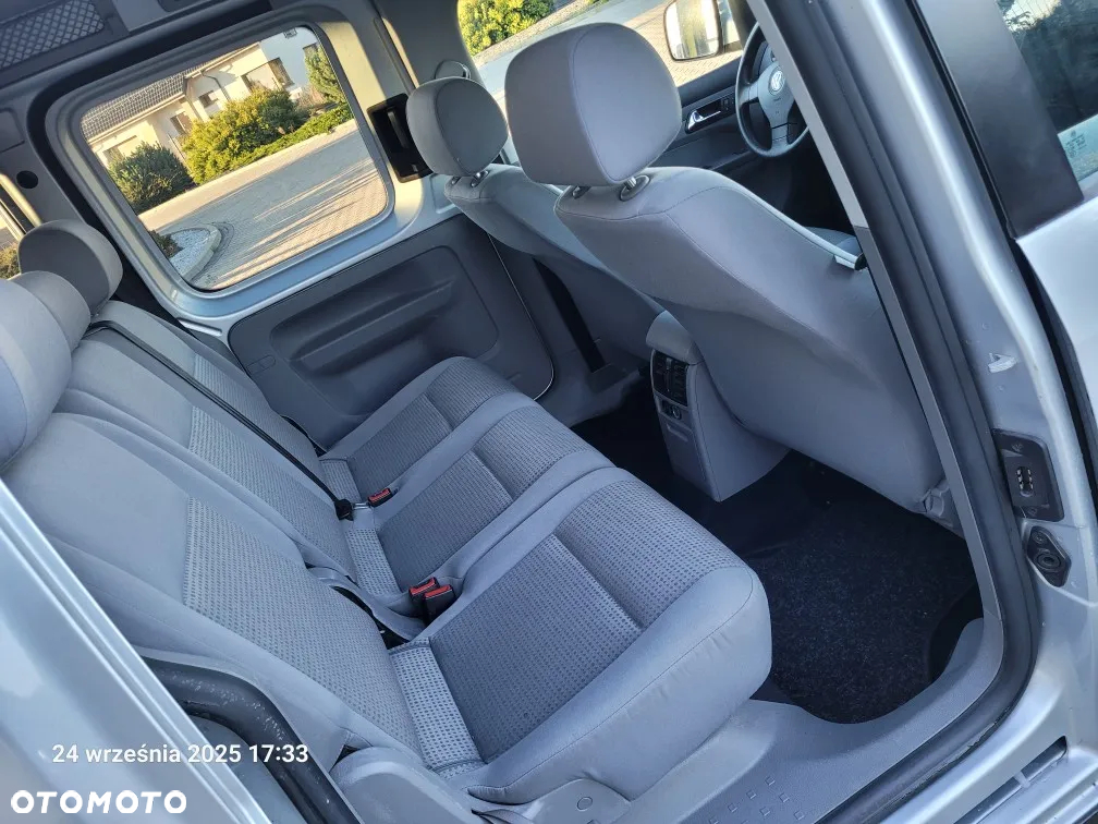 Volkswagen Caddy - 12