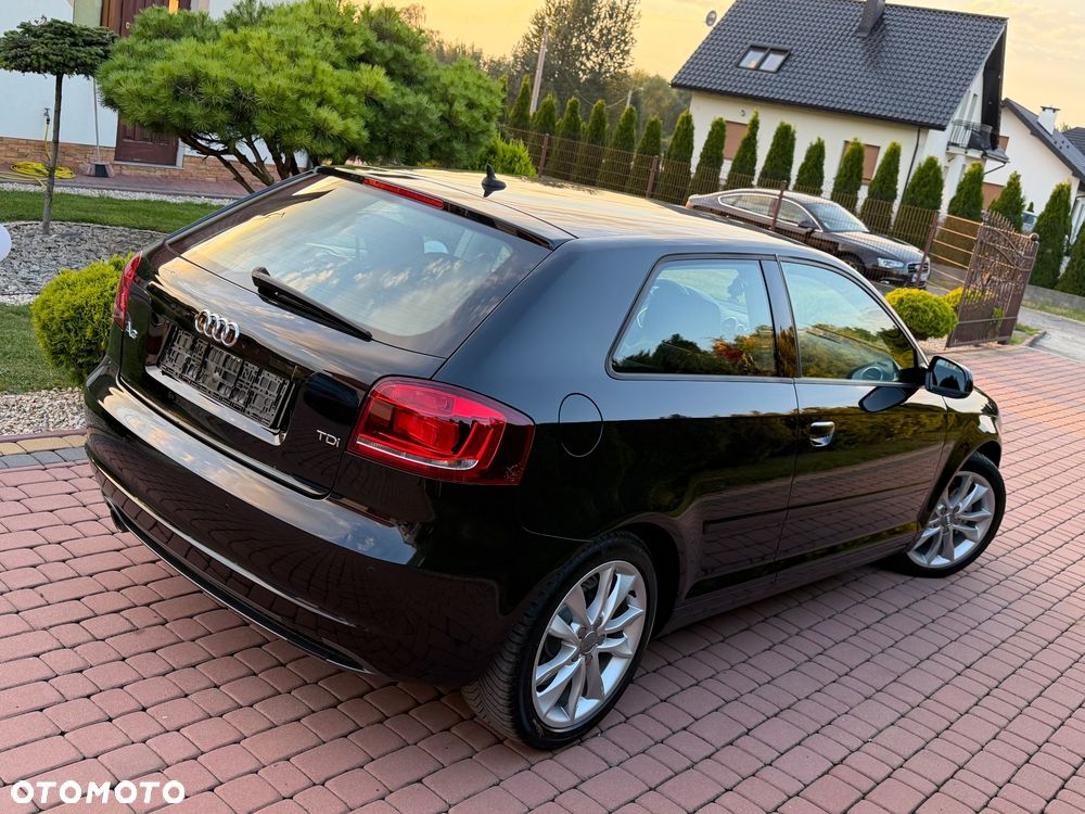 Audi A3 3-drzwiowe 2.0 TDI DPF S line Sportpaket - 14