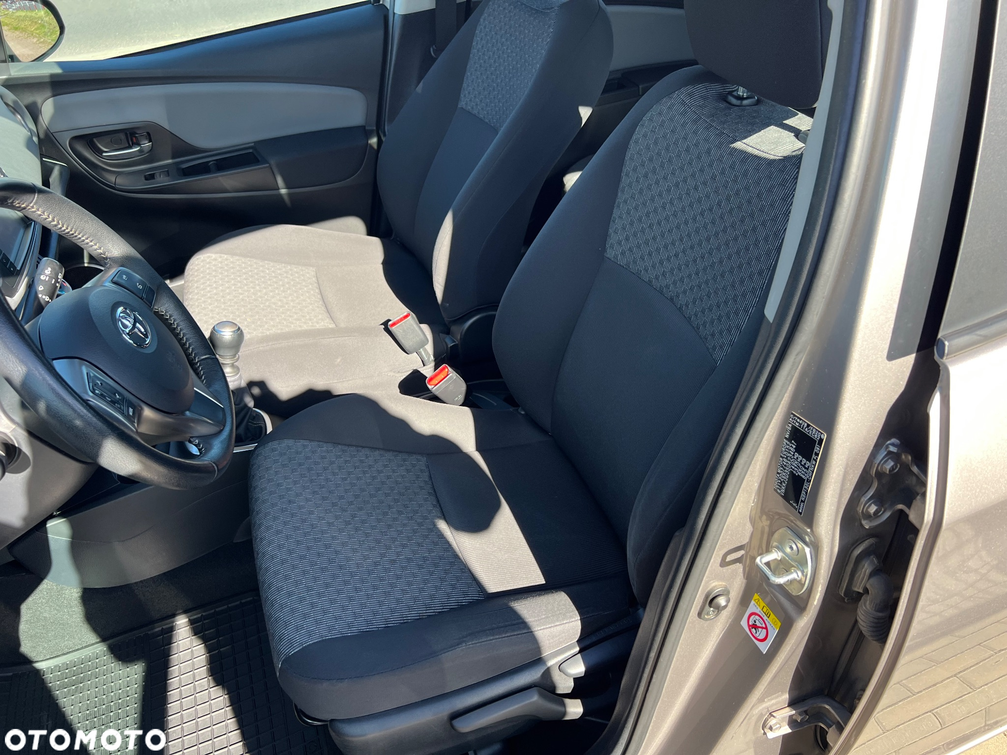 Toyota Yaris 1.33 Life EU6 - 9