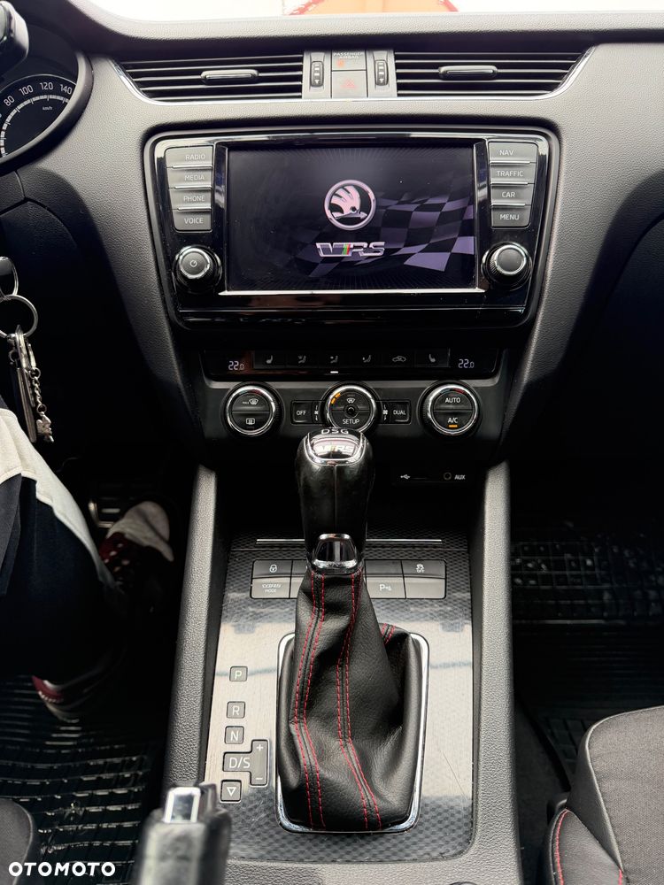 Skoda Octavia 2.0 TDI RS DSG - 12