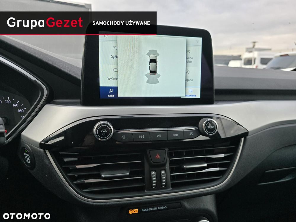Ford Kuga - 22