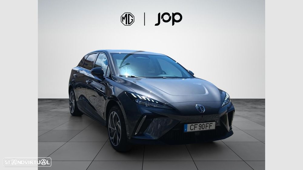 MG MG4 64 kWh Luxury - 9
