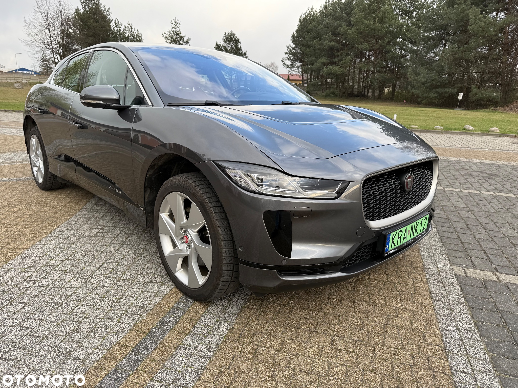 Jaguar I-Pace EV400 AWD SE - 6