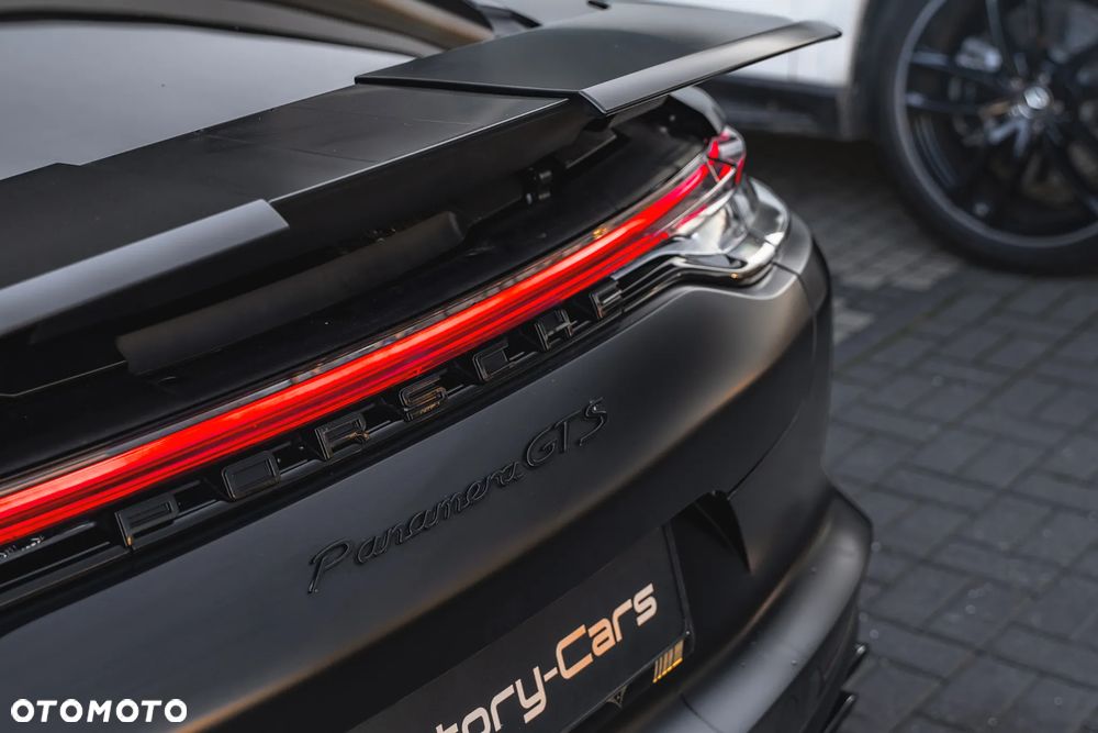 Porsche Panamera - 23