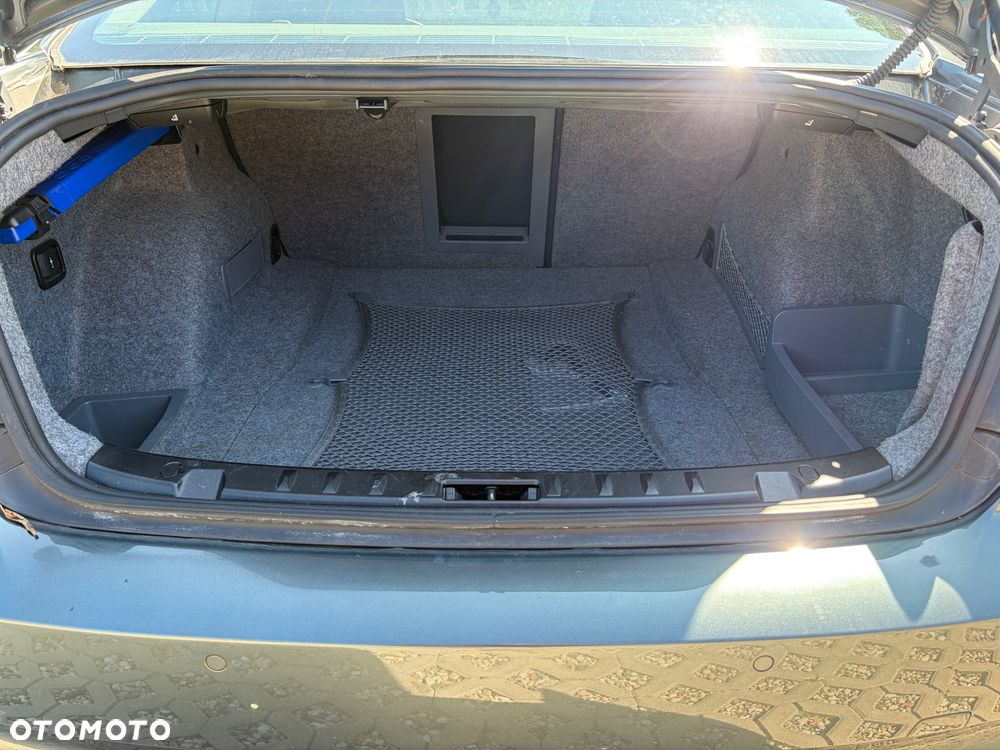 BMW Seria 3 320i - 18