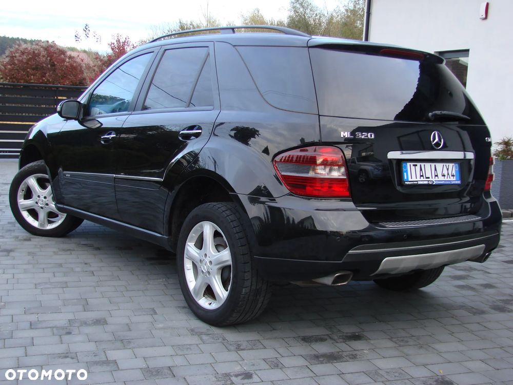 Mercedes-Benz ML 320 CDI 4-Matic - 14