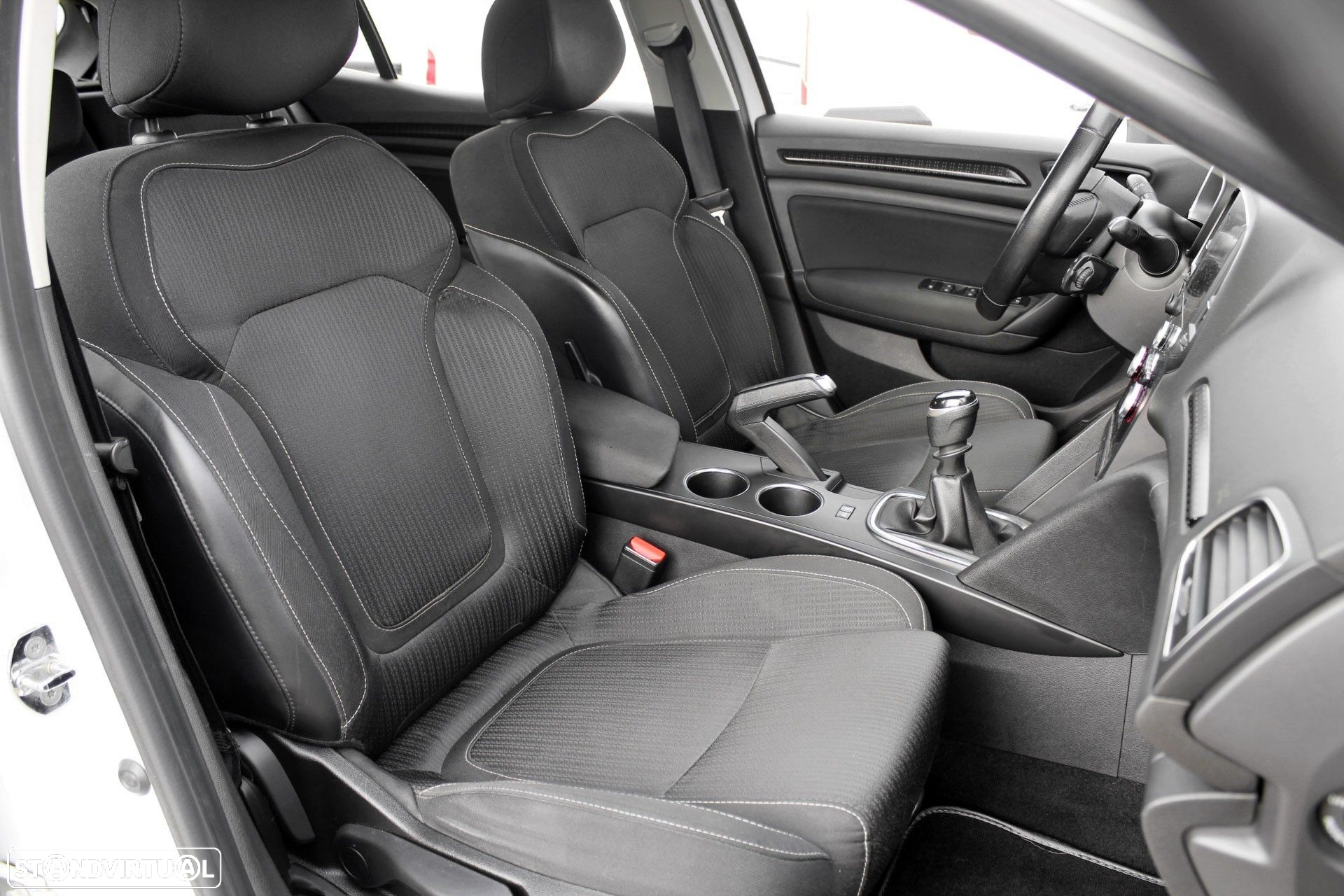 Renault Mégane 1.5 dCi Intens - 15