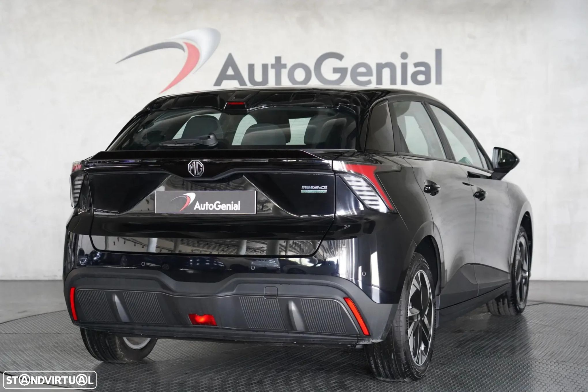 MG MG4 51 kWh Standard - 2