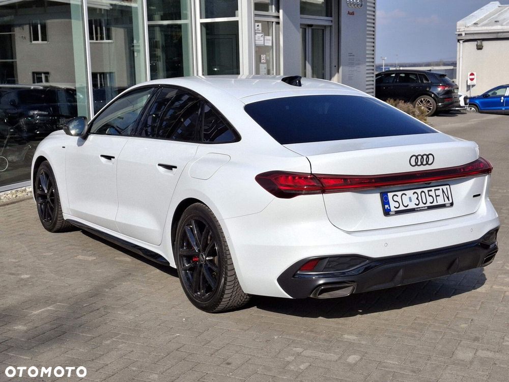 Audi A5 Limousine - 5