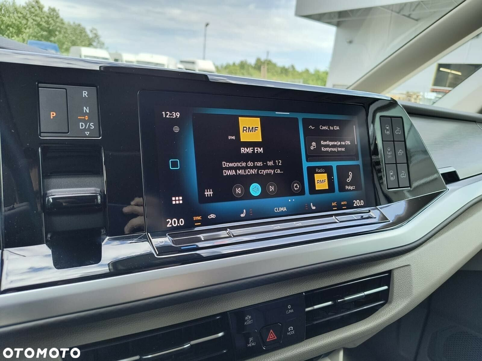 Volkswagen california Ocean silnik: 2,0 l TDI SCR 150 KM / skrzynia biegów: 7-biegowa DSG rozstaw osi: 3124 mm - 17