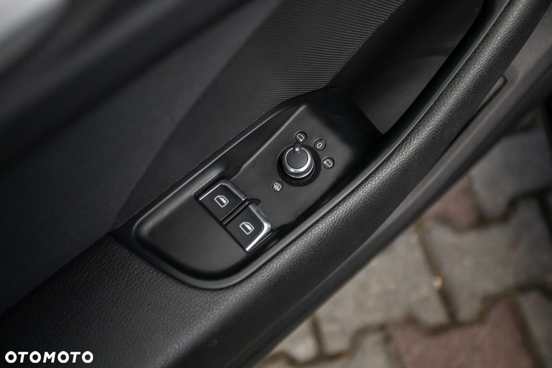 Audi A3 2.0 TDI S tronic sport - 23