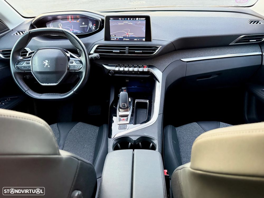 Peugeot 3008 1.2 PureTech Allure EAT8 - 4