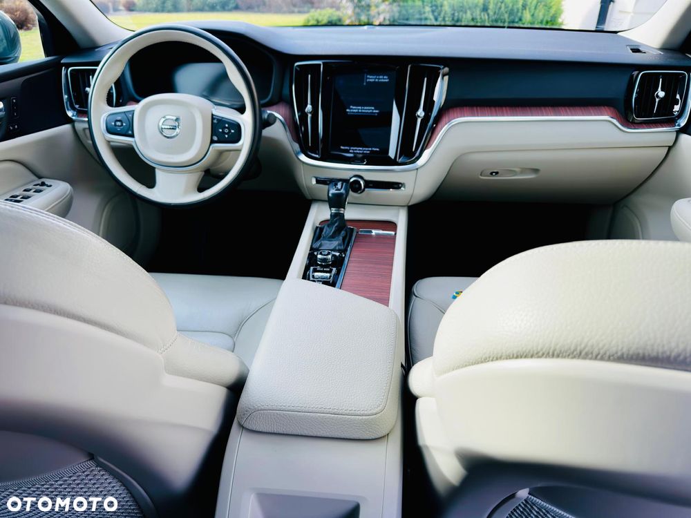 Volvo S60 ver-t6-awd-momentum-pro - 14