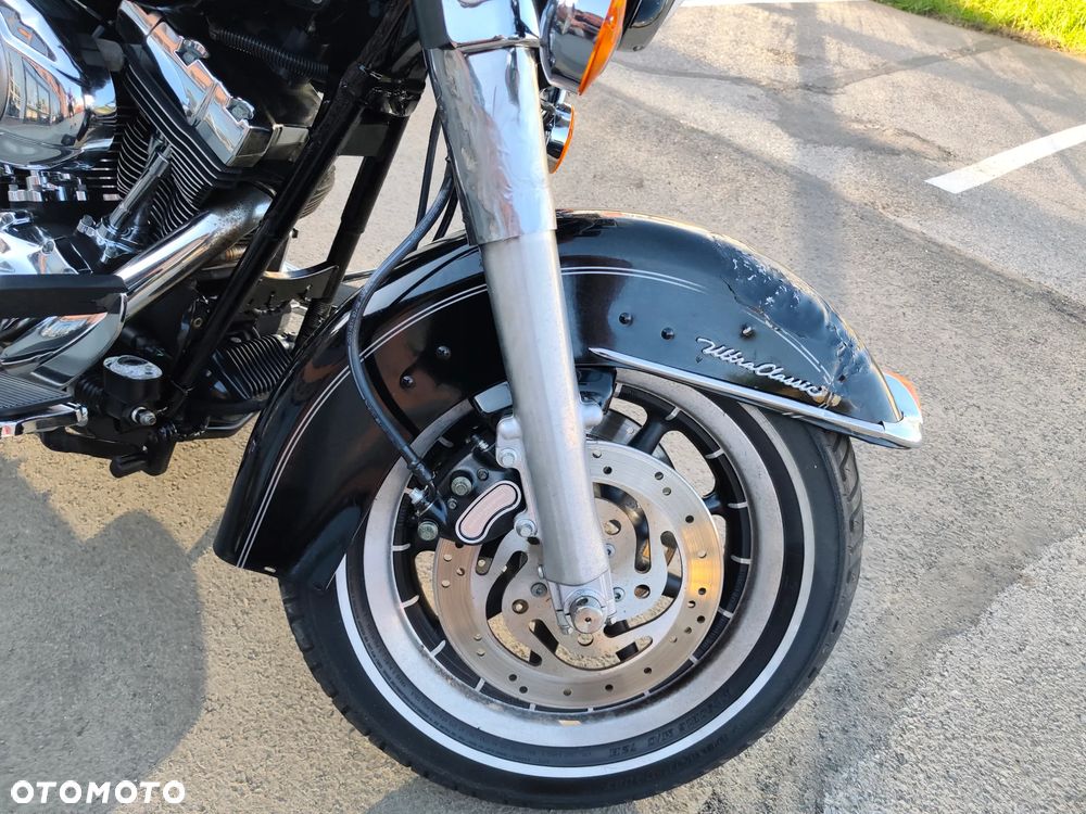 Harley-Davidson Touring Electra Glide - 22