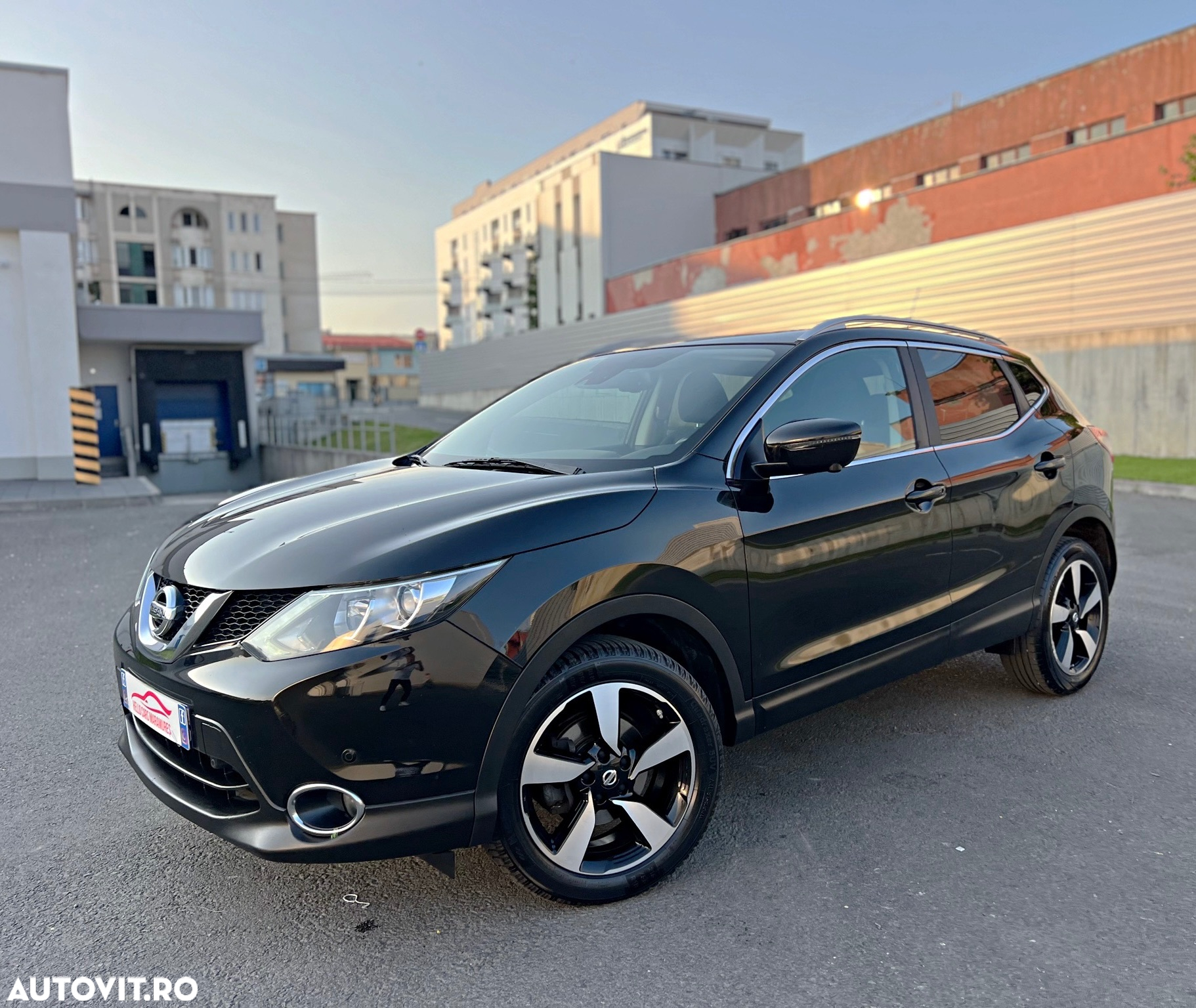 Nissan Qashqai 1.6 DCI TEKNA - 16