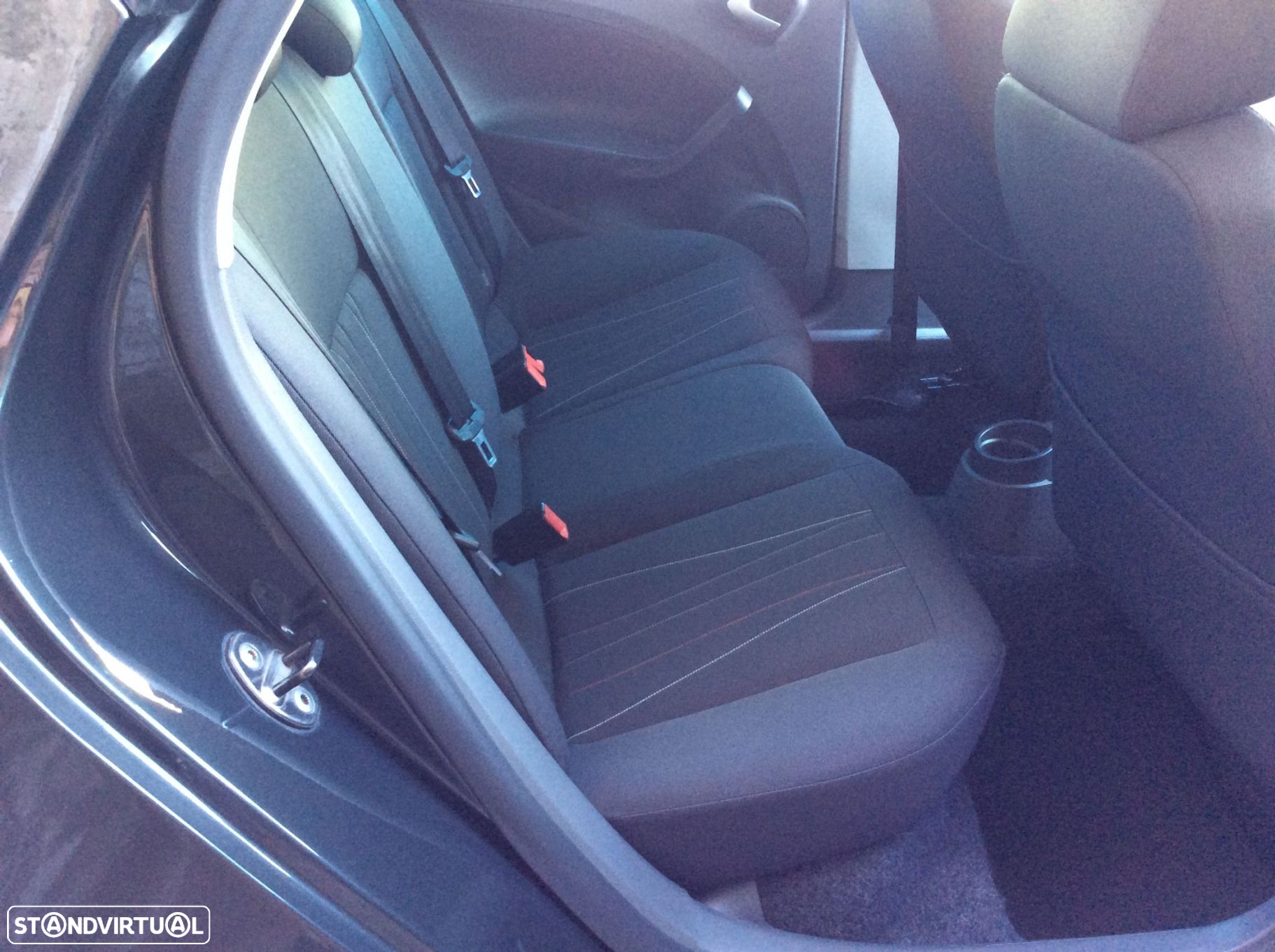 SEAT Ibiza 1.6 TDI Style - 32