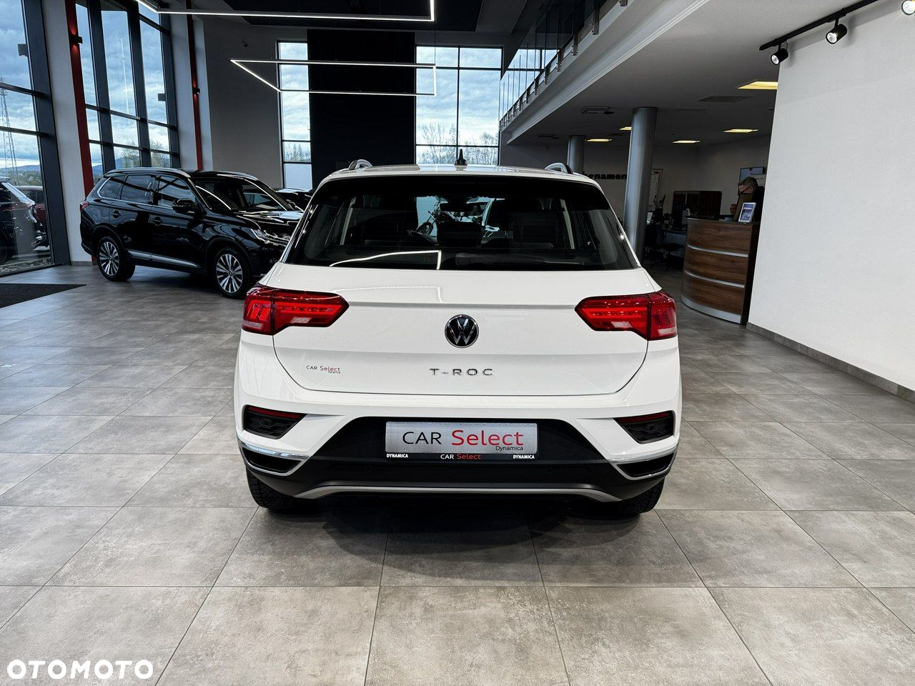 Volkswagen T-Roc - 8