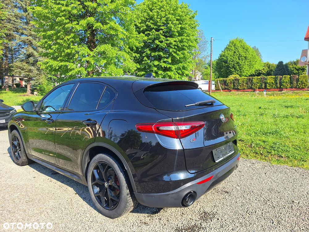 Alfa Romeo Stelvio 2.2 JTDM Super Q4 - 9