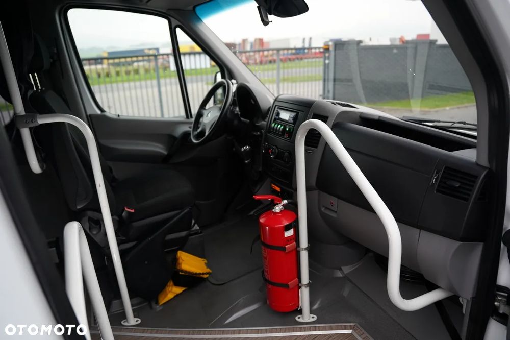 Mercedes-Benz SPRINTER 519 CDI / KLIMA / SPROWADZONY / - 34